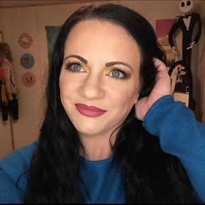 Meet your Posher, Aamie